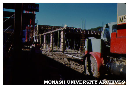 Zoology building under construction