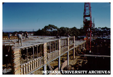 Zoology building under construction