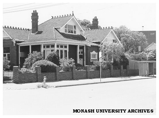 Art and Design and Graphic Communication building, Caulfield Institute of Technology, 2 Princes Avenue