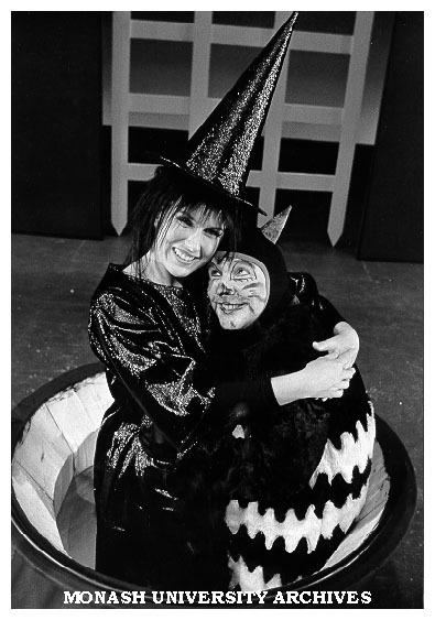 Scene from 'The Meg and Mog Show'. Catherine McQuillen as Meg and David Dodd as Mog