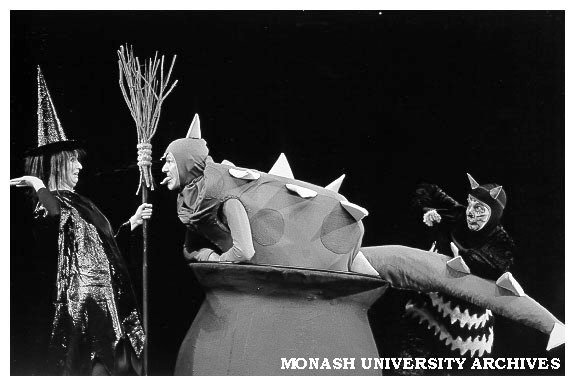 Scene from 'The Meg and Mog Show'. Catherine McQuillen as Meg, Norman Yemm as Steggie and David Dodd as Mog