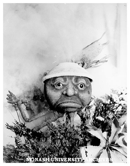 Scene from 'The Magic Pudding' by the Marionette Theatre of Australia