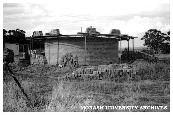 Monash Observatory construction at Mt Burnett