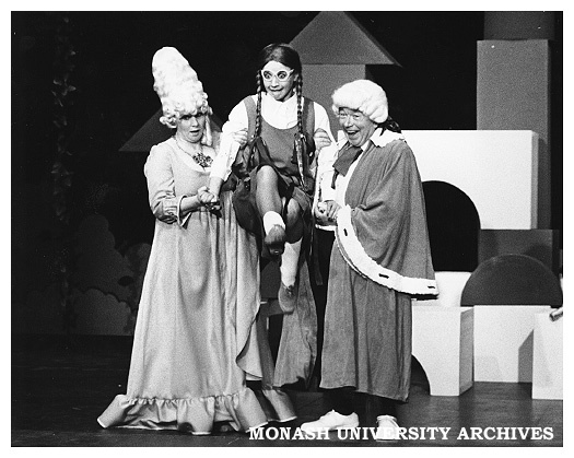 Scene from 'Giant John'