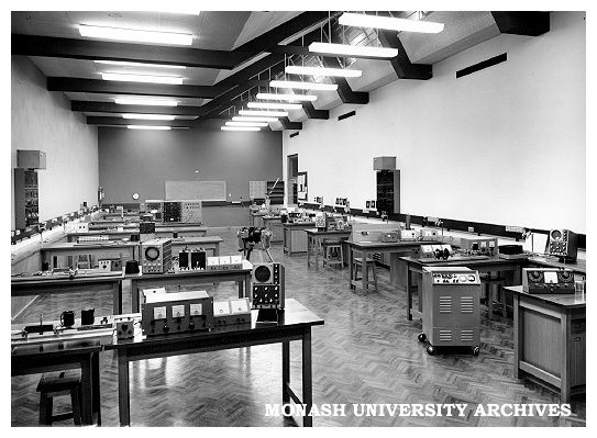 Third year Physics teaching laboratory