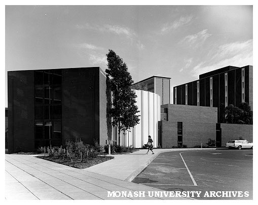 Krongold Centre (right) with Main Library (left) and Humanities building (background)