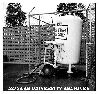 Helium storage plant