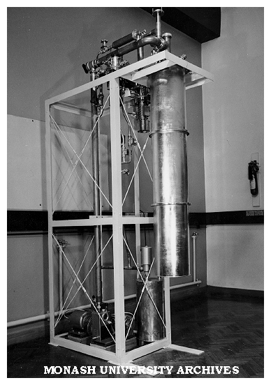 Cryostat for 100kg solenoid