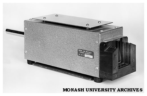 Light for ray tracking experiment