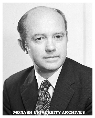 Professor Bruce Hobbs