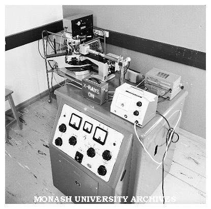 X-ray microfocus generator - lang camera