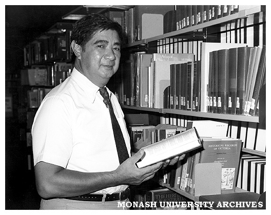 GIAE librarian Sir John Soon-Chung Yocklunn