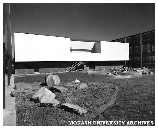 Science courtyard and western science lecture theatres