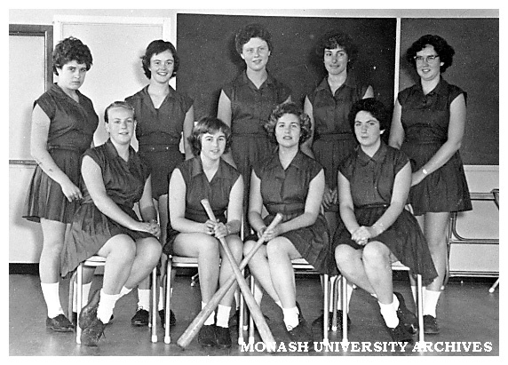 Softball team, Frankston Teachers' College