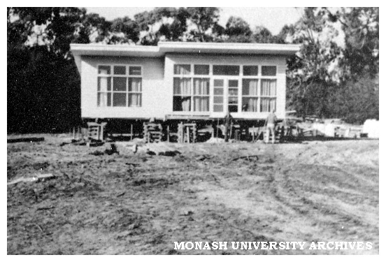 Erection of concrete veneer timber framed buildings at Frankston Teachers' College