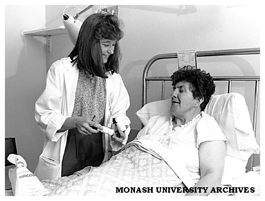 Student practising hospital pharmacy