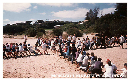 Student tug-of-war at Beach Day