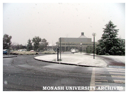 Gippsland campus blanketed in snow