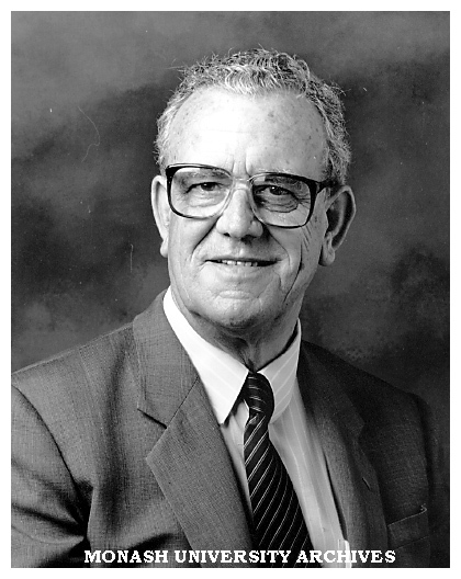 Mr Jim Leicester, retiring Deputy Registrar