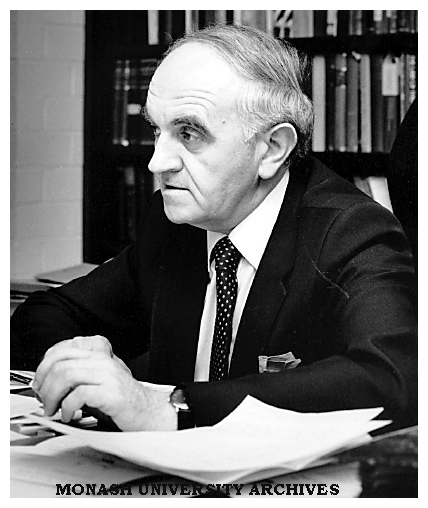 Head of the Research Review Committee Professor Louis Waller