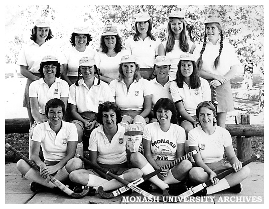 Monash Intervarsity women's hockey team