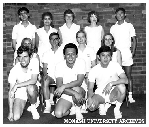Monash badminton team