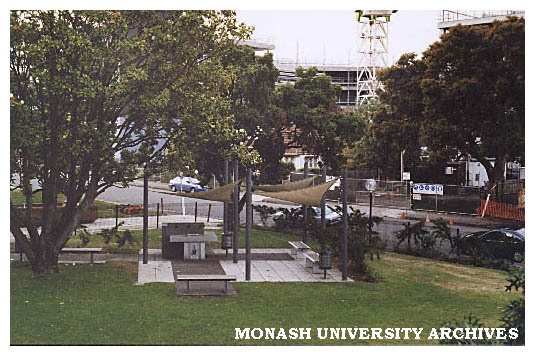 Caulfield campus from K block looking across Princes Avenue