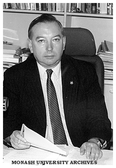 Professor Lauchlan Chipman, Pro Vice-Chancellor Gippsland