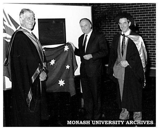 Director of Chisholm Dr Geoff Vaughan (left), Deputy Premier of Victoria the Hon Robert Fordham and Council President Dr Lionel Ward at the opening of the Technology Tower and Student Union
