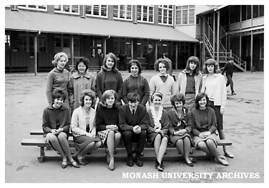 Caulfield Technical College Commerce Department class girls