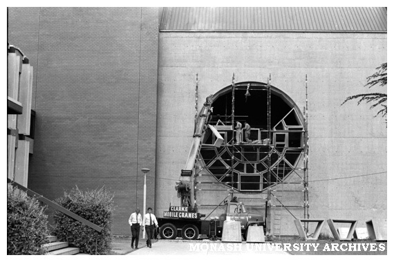 Construction of Lindesay Clark window by Leonard French, Robert Blackwood Hall