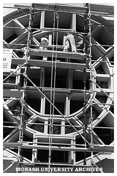 Construction of Lindesay Clark window by Leonard French, Robert Blackwood Hall