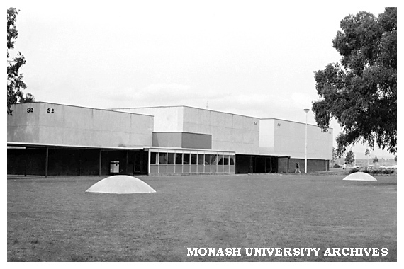 Science courtyard with Clive Murray-White's 'Domes' and Science lecture theatres in the background