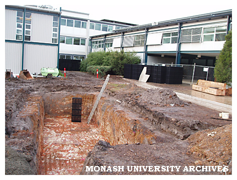 Installation of in-ground water tank in Engineering building 60 courtyard