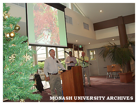 Johan de Bree speaking at his farewell event at the University Club