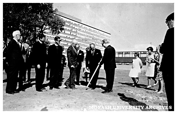 Henry Bolte (centre) driving in first peg for Religious Centre