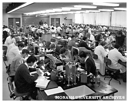 Students in Zoology laboratory