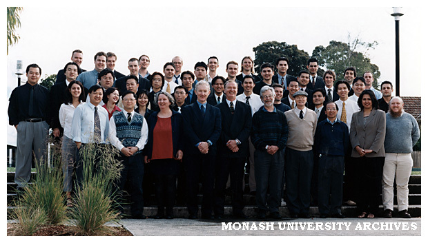 Civil Engineering 4th year students and staff at Caulfield 1999