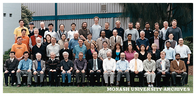 Civil Engineering staff and postgraduate students 2003