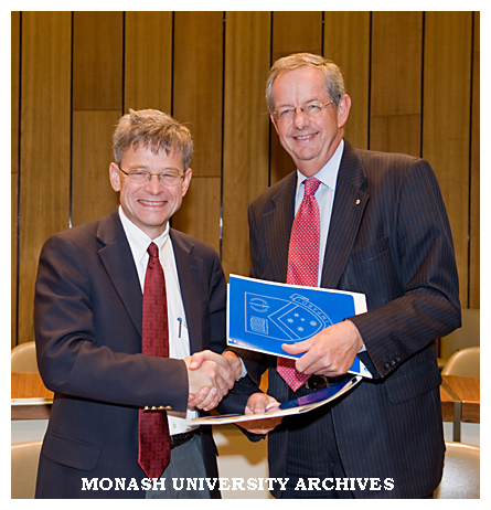 Science and Engineering Research Council (SERC) chairman and A*STAR delegation leader Professor Charles Zukoski with Monash Vice-Chancellor Professor Richard Larkins.