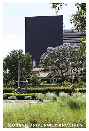 Caulfield campus central common