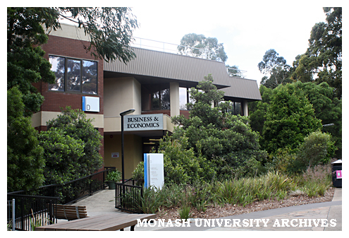 Building D (Business and Economics), Peninsula campus