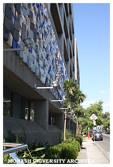 Building B Caulfield campus, from Sir John Monash Drive