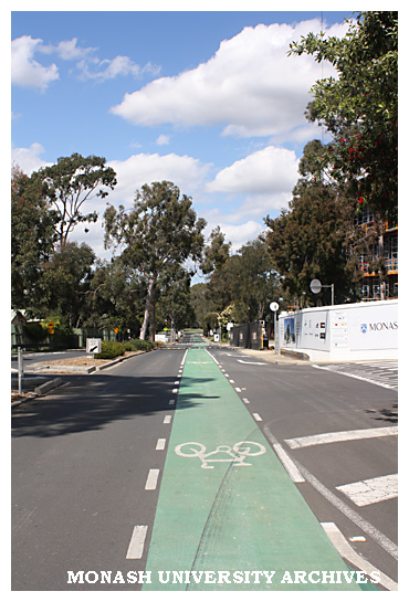 Looking east on Ring Road West, Clayton campus