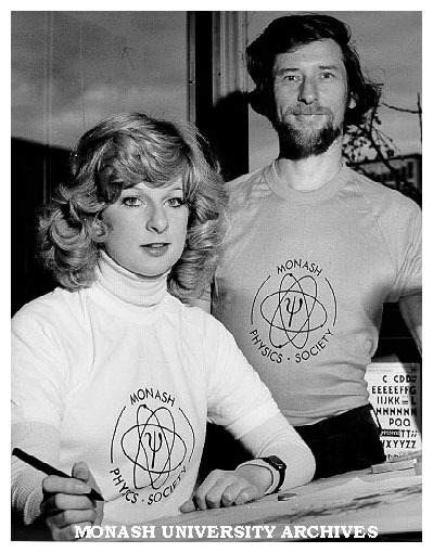 Fred Smith and Sue Aylward in Monash Physics Society T-shirts