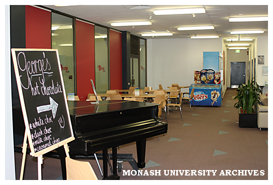 Georges cafe in Building A, Peninsula campus