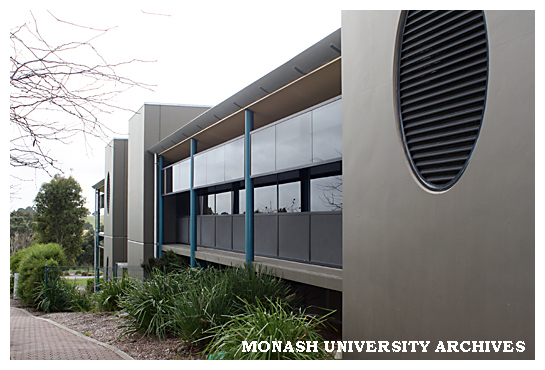 Outside building 1E, Gippsland campus
