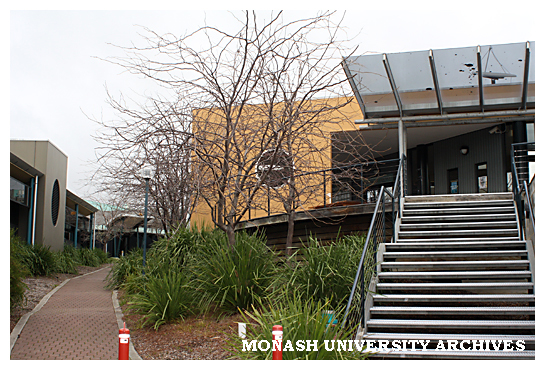 Looking towards 1E and 2N, Gippsland campus