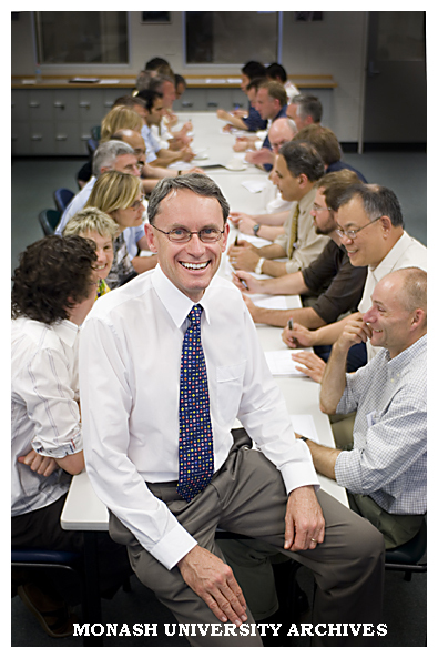 Associate Professor Geoff Rose from the Institute of Transport Studies at TR@M "reconnection" conference.