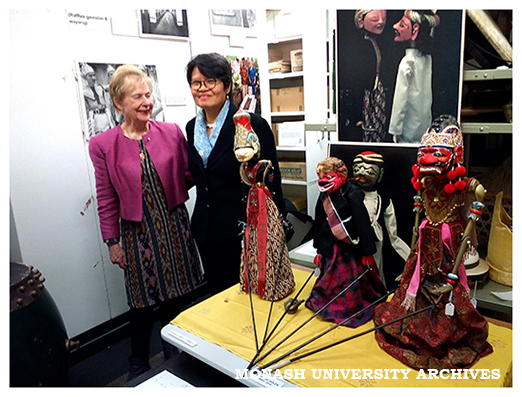 Professor Margaret Kartomi, Director of the Music Archive of Monash University (MAMU), and Ibu Dewi Wahab, Consul-General of Indonesia in Victoria and Tasmania with Wayang Golek puppets from West Java, Indonesia.